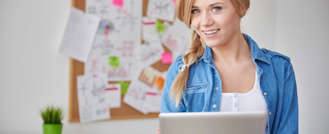 Como a garota de programa pode estruturar seu negócio com organização e metas claras